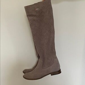 Chic Over the Knee Taupe Boots